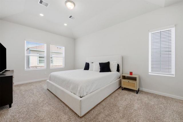 635 Salt Marsh Trail, Kemah, TX 77565