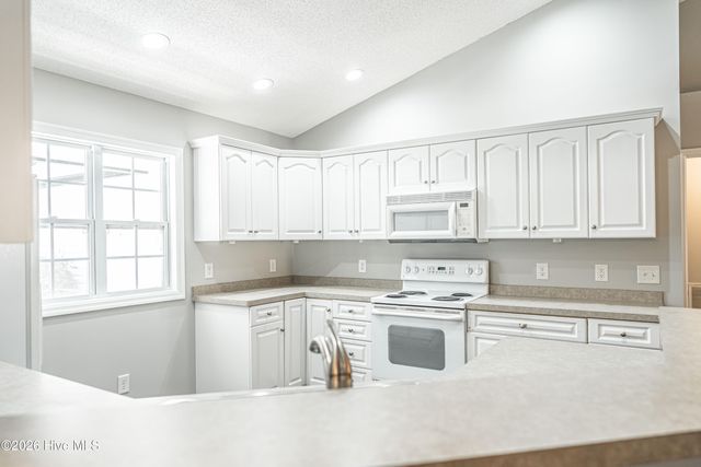 102 Sheffield Lane, West End, NC 27376