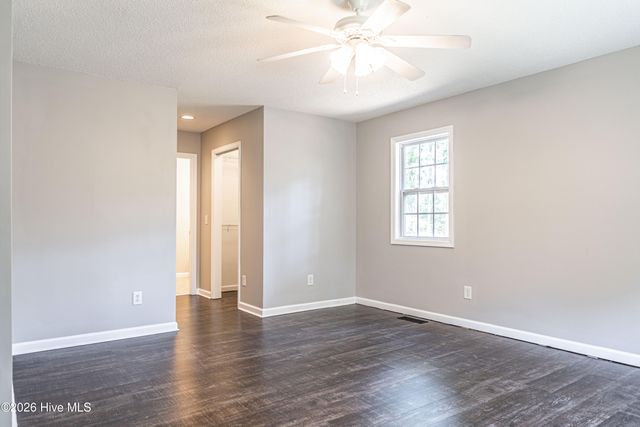 102 Sheffield Lane, West End, NC 27376