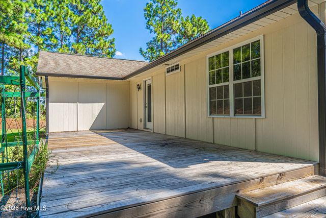 102 Sheffield Lane, West End, NC 27376