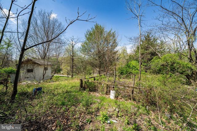 10635 CRYSTAL FALLS DR, Hagerstown, MD 21742