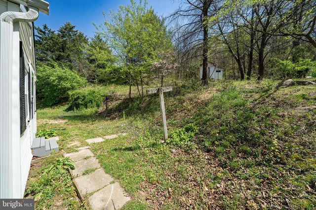 10635 CRYSTAL FALLS DR, Hagerstown, MD 21742