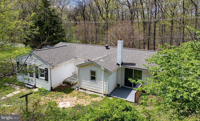 10635 CRYSTAL FALLS DR, Hagerstown, MD 21742