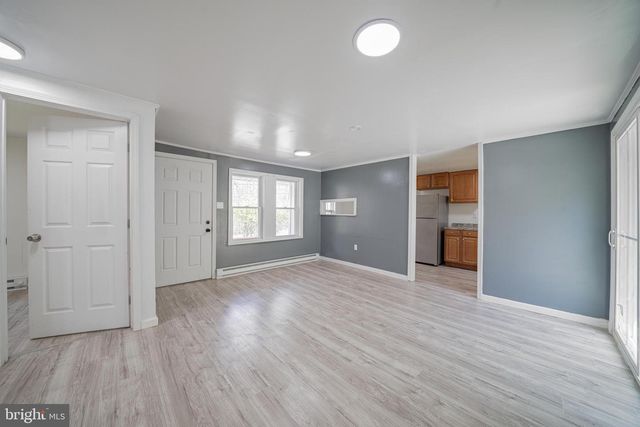 10635 CRYSTAL FALLS DR, Hagerstown, MD 21742