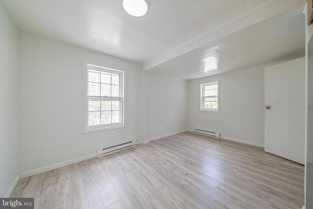 10635 CRYSTAL FALLS DR, Hagerstown, MD 21742