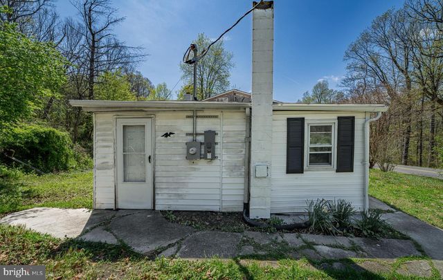 10635 CRYSTAL FALLS DR, Hagerstown, MD 21742