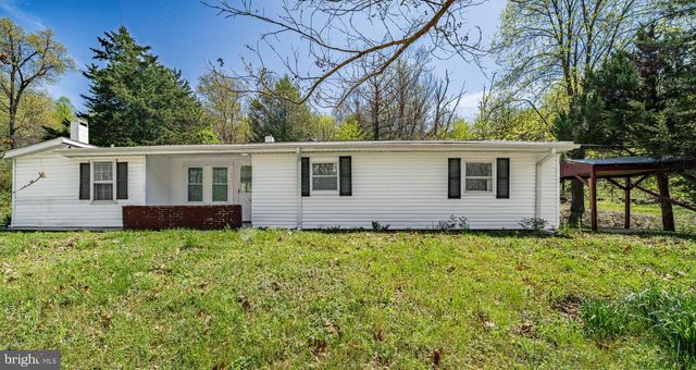 10635 CRYSTAL FALLS DR, Hagerstown, MD 21742