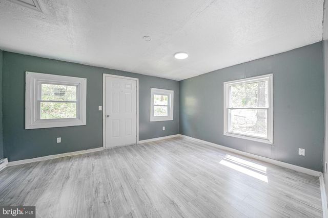 10635 CRYSTAL FALLS DR, Hagerstown, MD 21742