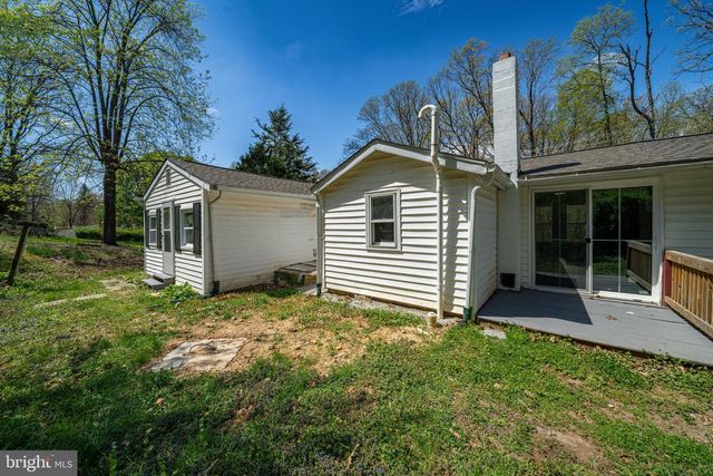 10635 CRYSTAL FALLS DR, Hagerstown, MD 21742