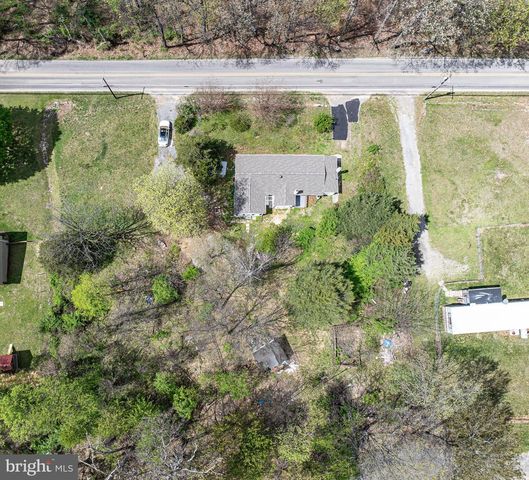 10635 CRYSTAL FALLS DR, Hagerstown, MD 21742