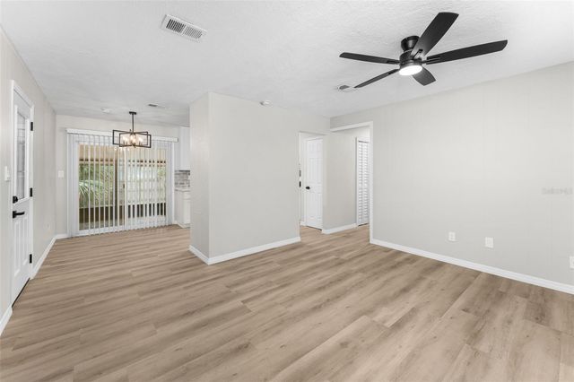 4201 NW 14TH PLACE, Gainesville, FL 32605
