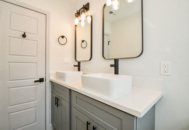 4507 Kingsbury Street, Houston, TX 77021