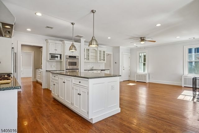 553 Parkview Ave, Westfield Town, NJ 07090