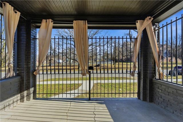 5514 PASEO Boulevard, Kansas City, MO 64110