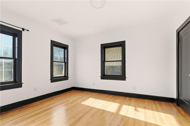 5514 PASEO Boulevard, Kansas City, MO 64110