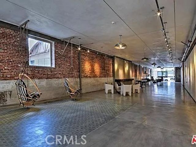 530 S Hewitt 146, Los Angeles, CA 90013