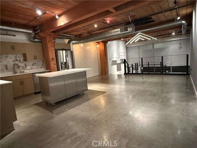 530 S Hewitt 146, Los Angeles, CA 90013