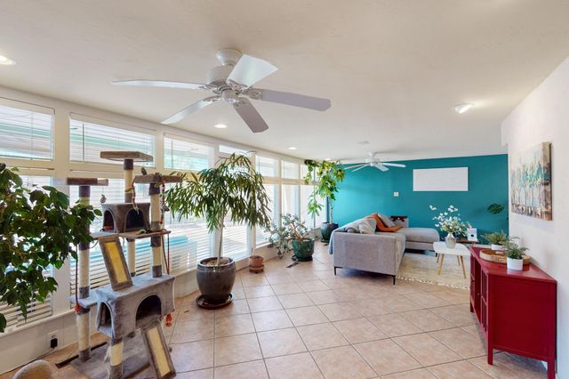 1017 PAMPAS Drive SE, Albuquerque, NM 87108