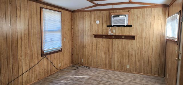 14029 Sitting Bull Drive, Log Cabin, TX 75148