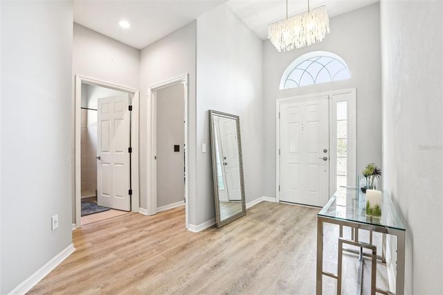 18028 MALAKAI ISLE DRIVE, Tampa, FL 33647