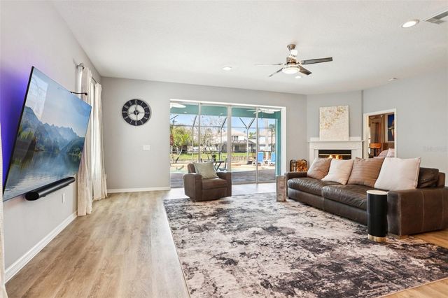 18028 MALAKAI ISLE DRIVE, Tampa, FL 33647