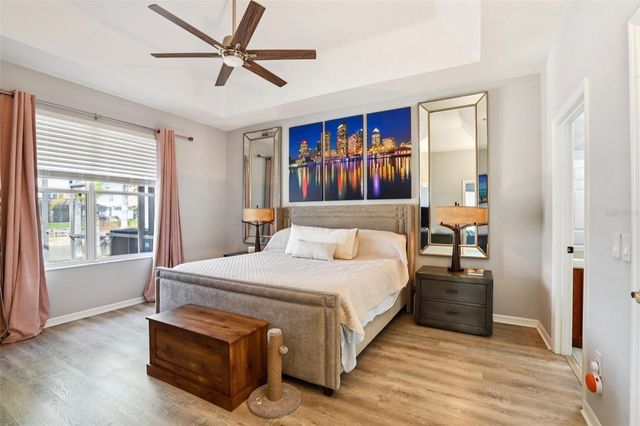 18028 MALAKAI ISLE DRIVE, Tampa, FL 33647