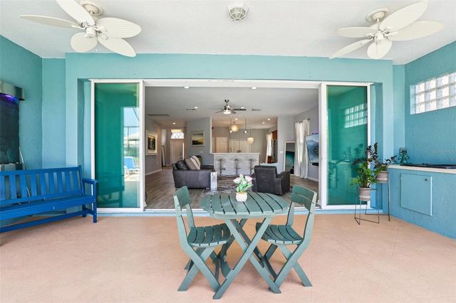 18028 MALAKAI ISLE DRIVE, Tampa, FL 33647