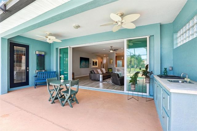 18028 MALAKAI ISLE DRIVE, Tampa, FL 33647