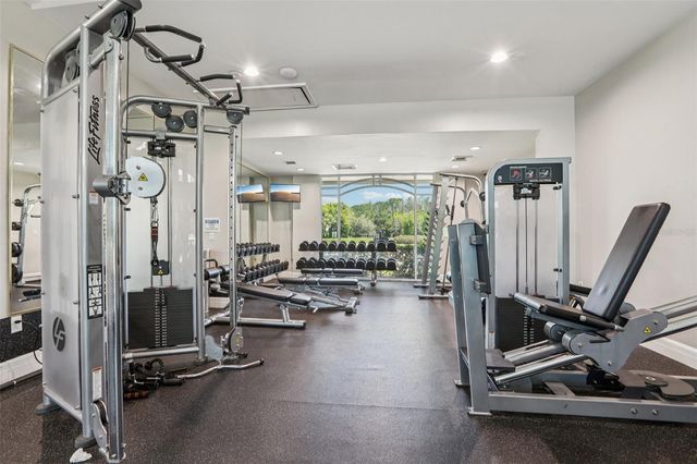 18028 MALAKAI ISLE DRIVE, Tampa, FL 33647