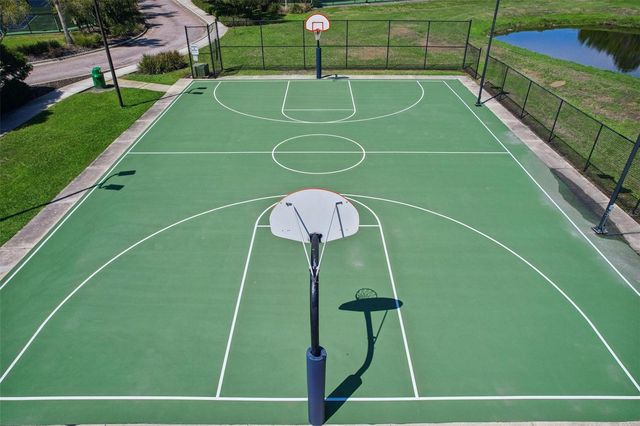 18028 MALAKAI ISLE DRIVE, Tampa, FL 33647