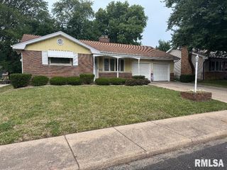 639 N COOLIDGE Court, West Peoria, IL 61604