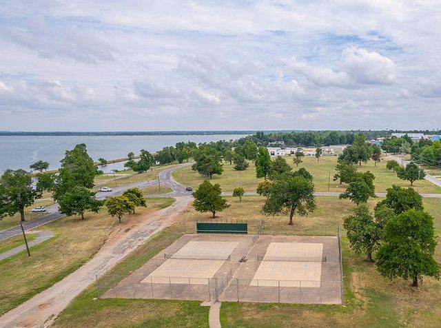 8300 NW 10th Street 154, Oklahoma City, OK 73127