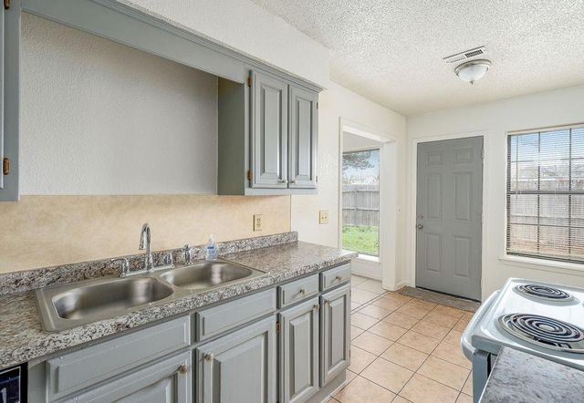 8300 NW 10th Street 154, Oklahoma City, OK 73127