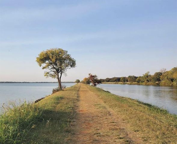 8300 NW 10th Street 154, Oklahoma City, OK 73127