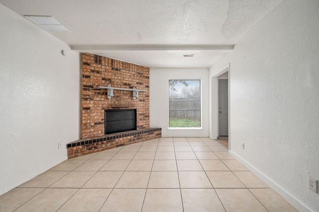 8300 NW 10th Street 154, Oklahoma City, OK 73127