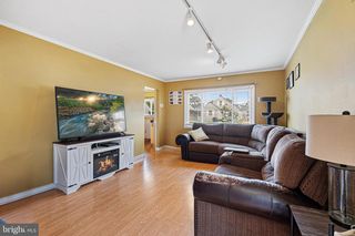 8119 CORNWALL RD, Dundalk, MD 21222