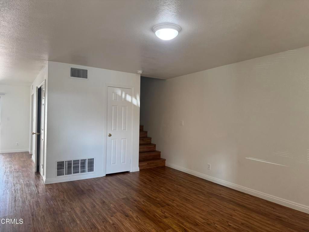 3115 Banning Avenue B, Lynwood, CA 90262