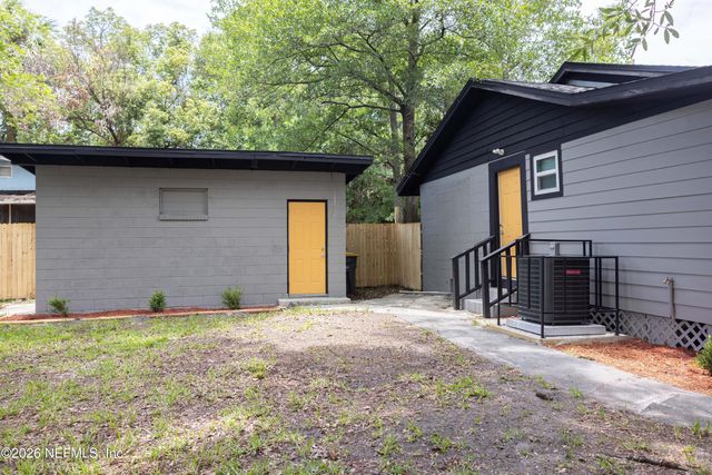 1350 W 19TH Street, Jacksonville, FL 32209
