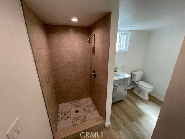 6818 Santa Susana Pass, Simi Valley, CA 93063