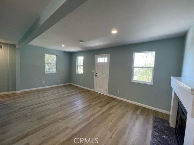 6818 Santa Susana Pass, Simi Valley, CA 93063