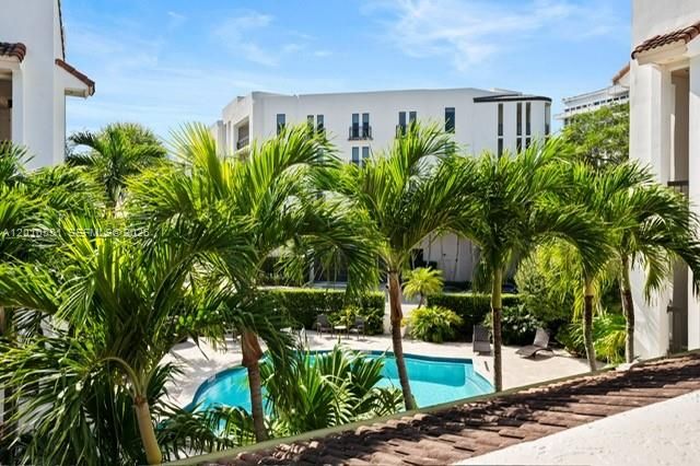 2600 Cardena St 11, Coral Gables, FL 33134
