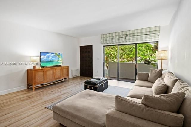 2600 Cardena St 11, Coral Gables, FL 33134