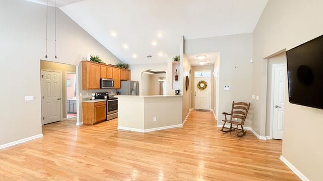 9673 Pebble Creek Boulevard, Summerville, SC 29485