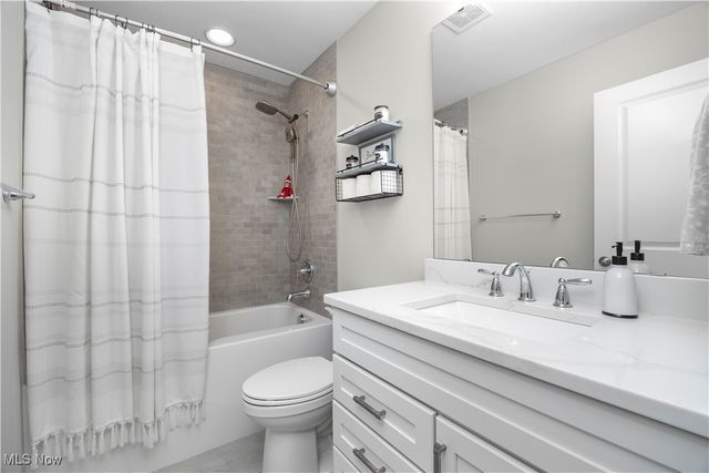 36626 W Shore Pky, North Ridgeville, OH 44039