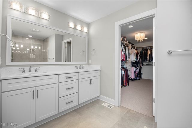 36626 W Shore Pky, North Ridgeville, OH 44039