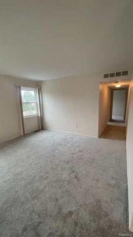 23743 Stonehenge Boulevard, Novi, MI 48375