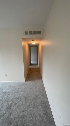 23743 Stonehenge Boulevard, Novi, MI 48375