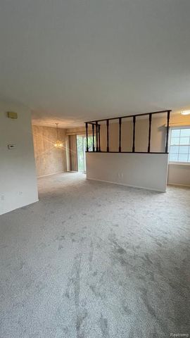 23743 Stonehenge Boulevard, Novi, MI 48375