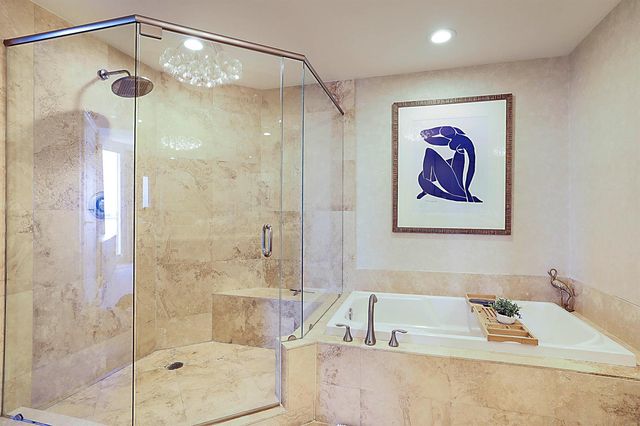 2700 N Ocean Drive 1006b, Riviera Beach, FL 33404