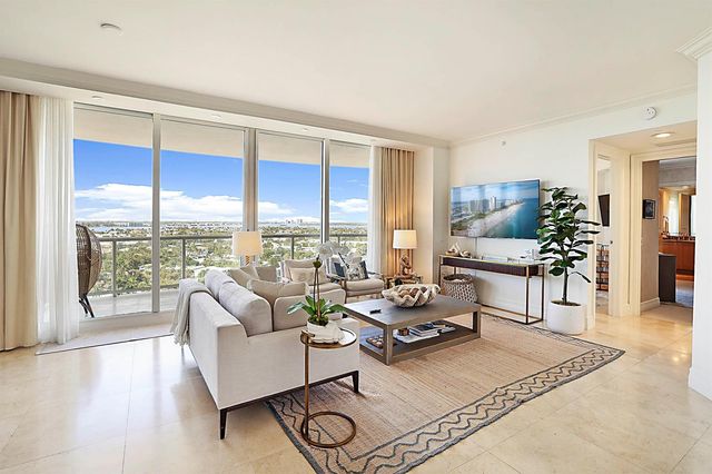 2700 N Ocean Drive 1006b, Riviera Beach, FL 33404